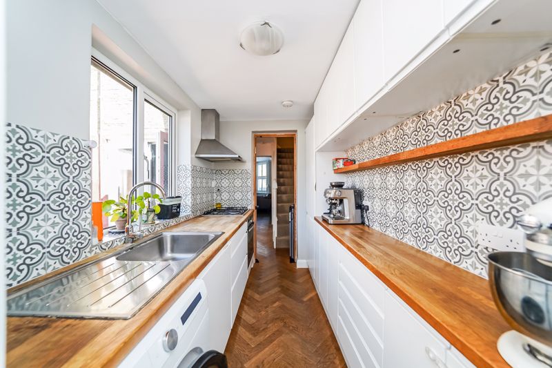 Photo 10- click for photo gallery